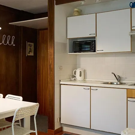 Casa Elena Apartman *