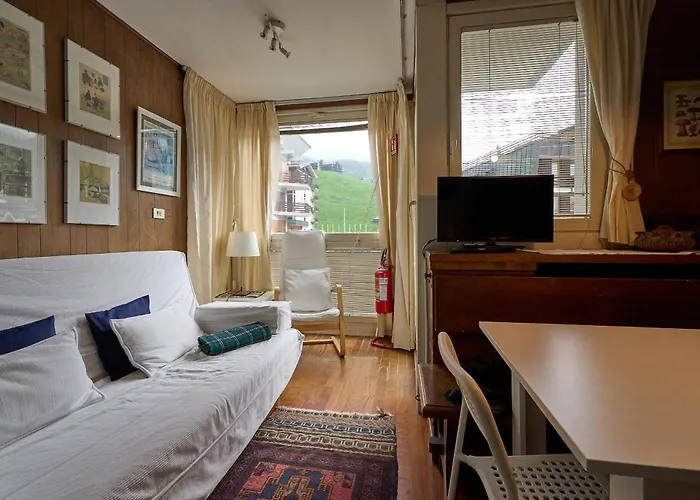 Casa Elena Апартаменти Брей-Червінія